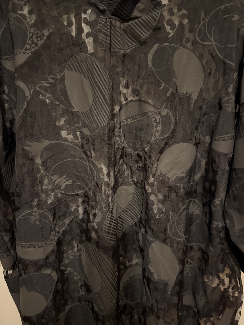 Black graphic Patterned Dress - Picture 2 of 7